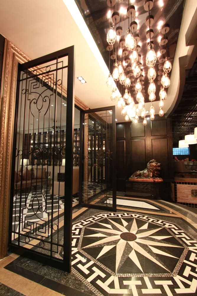 KTK Pattaya Hotel and Residence, Interior entrance