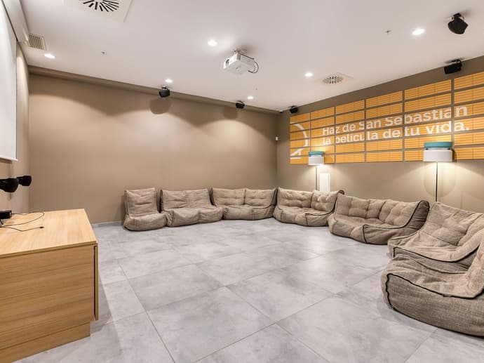 Livensa Living Studios San Sebastián