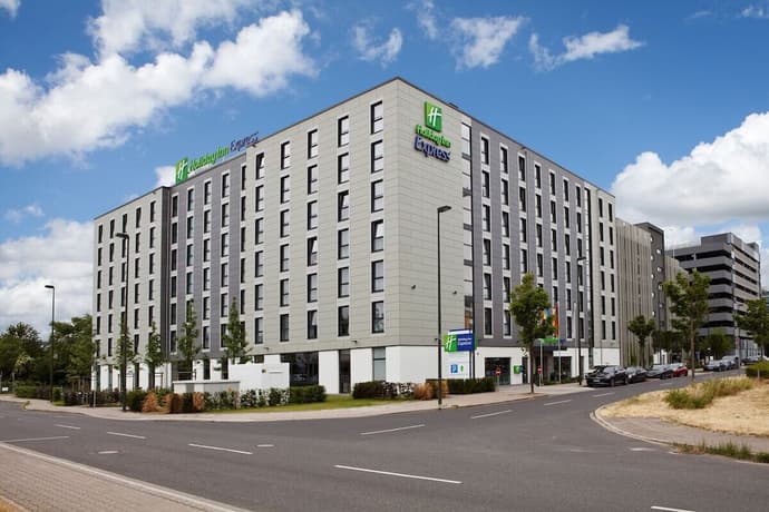 Holiday Inn Express Düsseldorf Airport by IHG