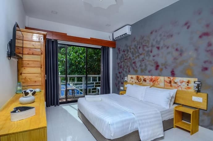 Paradise Retreat