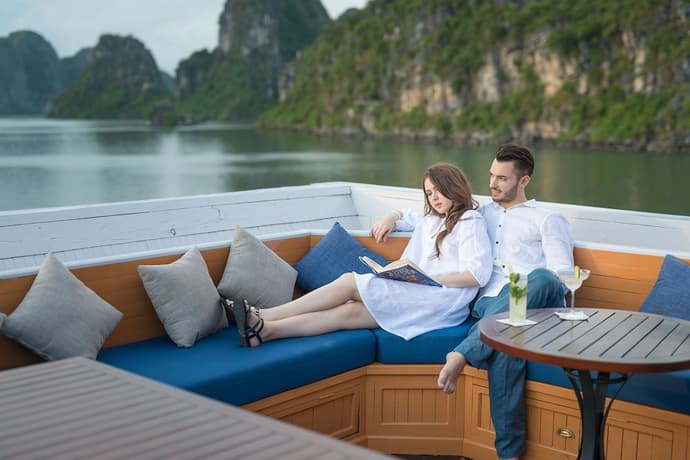 Paradise Sails Cruise Ha Long