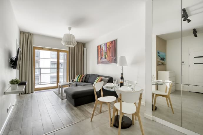 Warsaw Night Apartments MennicaResidence, Primary image