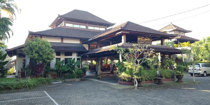 Puri Padi Hotel