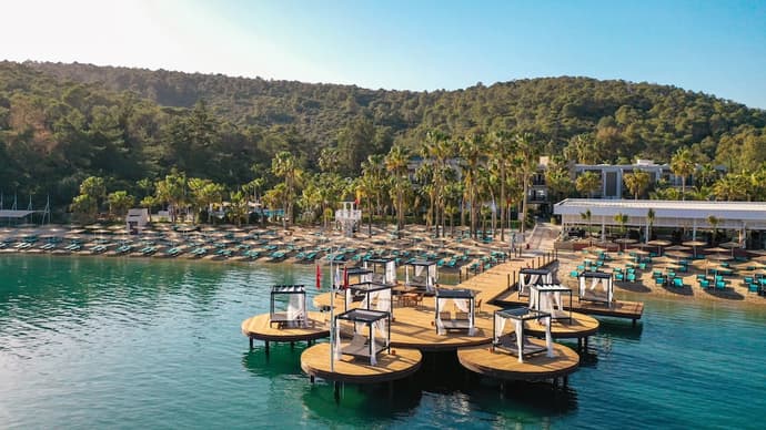 Green Bay Resort & Spa