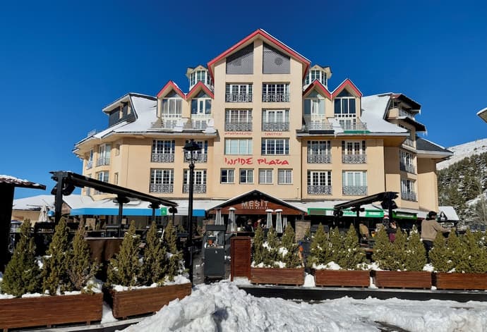 Inside Plaza Sierra Nevada