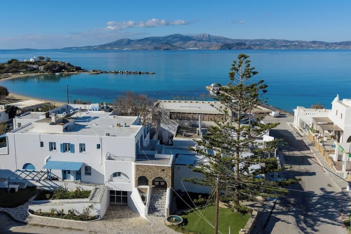 Agia Anna Hotel