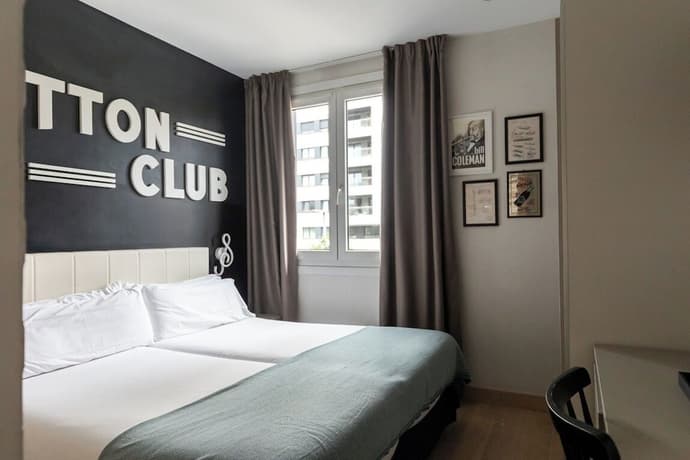 Colectia Hotel Urumea, Primary image