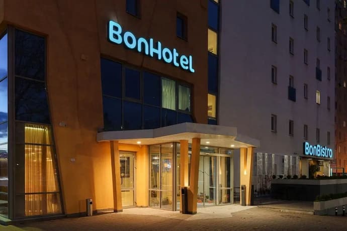 Bonhotel