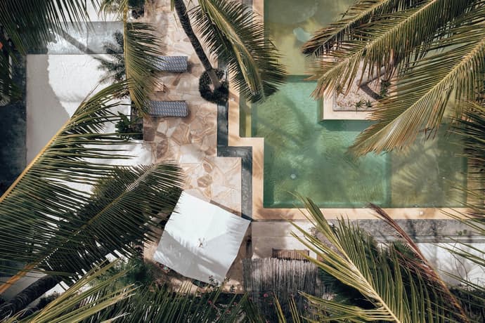 Sahari Zanzibar, Primary image