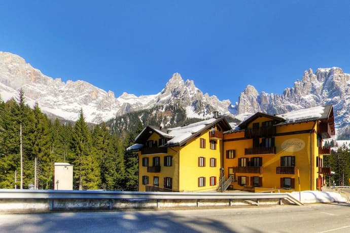 Hotel Fratazza, Primary image