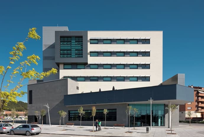 Sercotel Hola Tafalla, Primary image