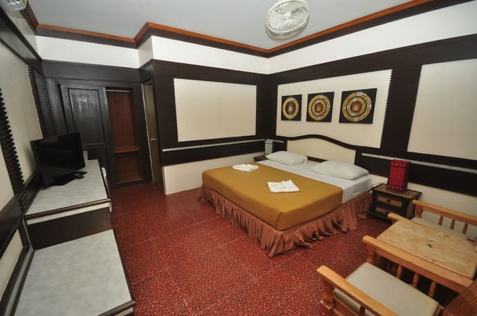 Phi Phi Rimlay Cottage