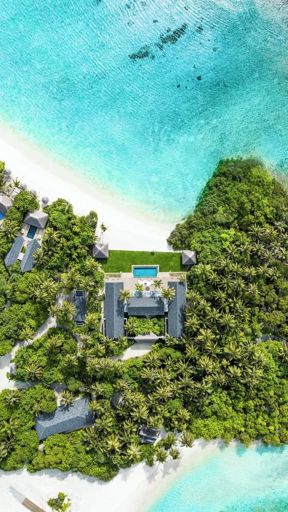 Raaya by Atmosphere - GATTINONI, Primary image