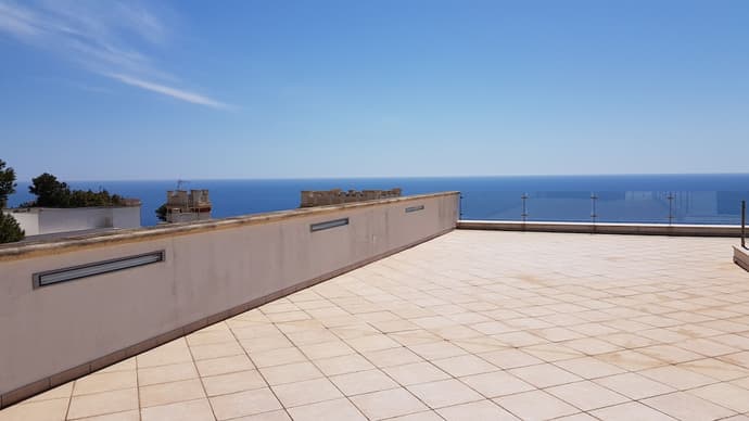 Palazzo De Donno App No04