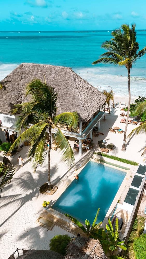 Maisha Matamu Boutique, Primary image