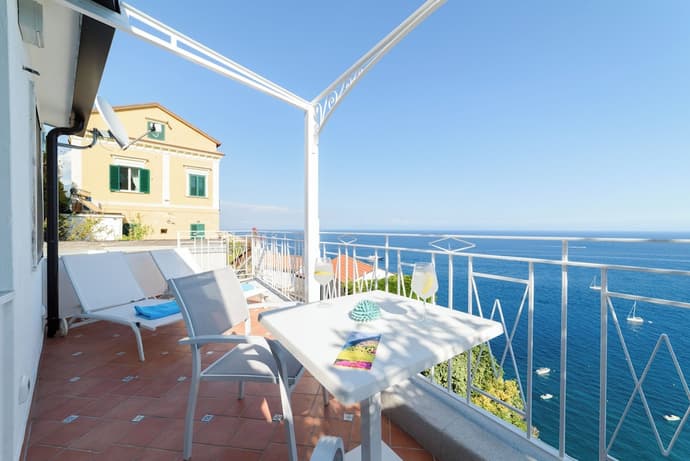 Eden sul Mare, Primary image