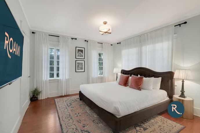 Roami at Mimosa Manor