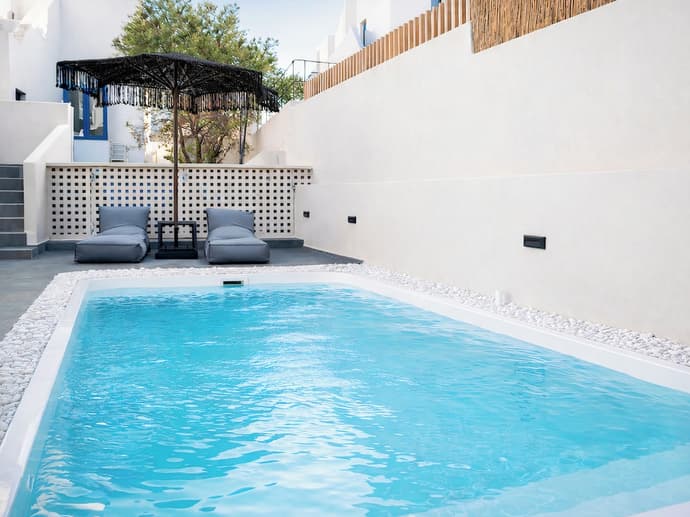 Aidani Luxurious Rooms
