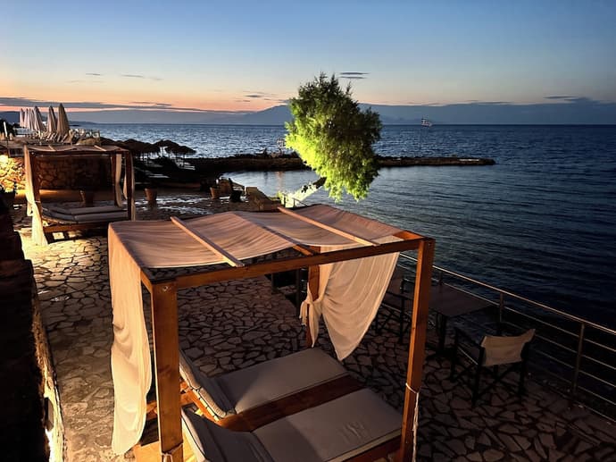 Amaltheia Beach Front Houses, Primary image