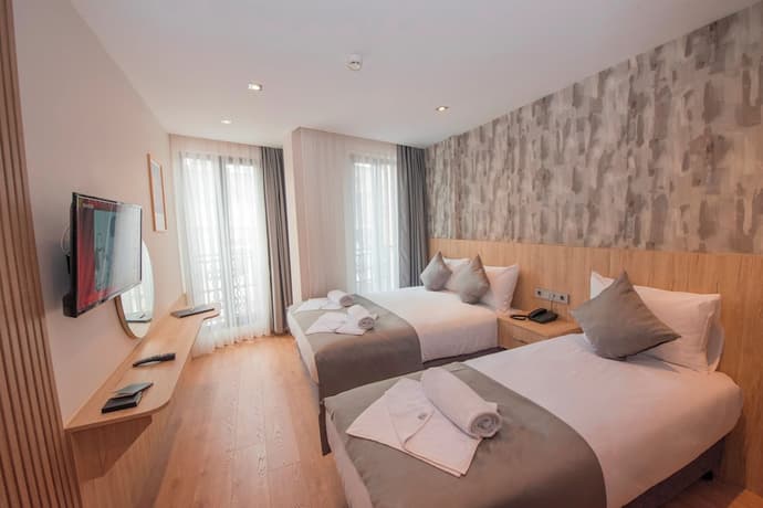 Mahya Hotel, Primary image