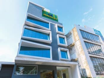 OYO 12329 Prime Palace Hotel