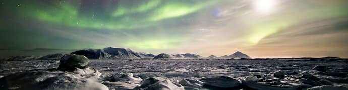 Iceland's Classic Northern Lights