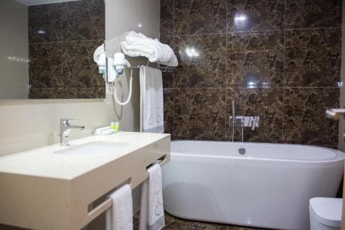 Santa Quaranta Premium Resort