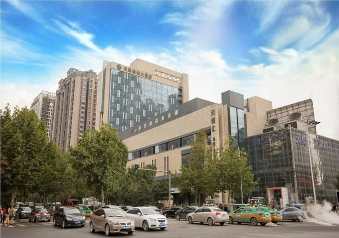 Titan Central Park Hotel Xi'an