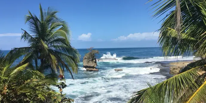Costa Rica to Panama: Surf, Treks & Starry Skies