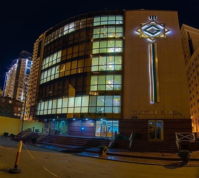 Ganjali Plaza Hotel