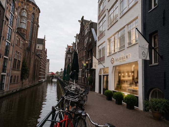 DE HERBERT AMSTERDAM