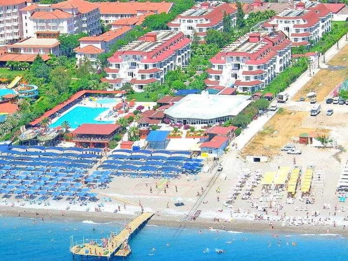 Sailor's Beach Club