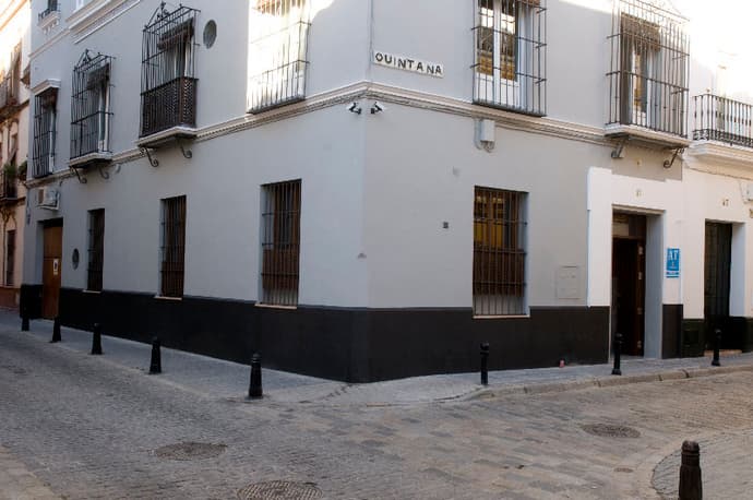 Life Apartments Quintana