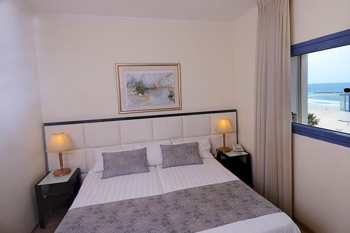 Abratel Suites