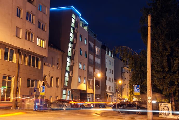 Hostel Moving