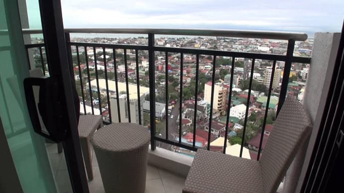 Residences in Ramos Tower by P&J
