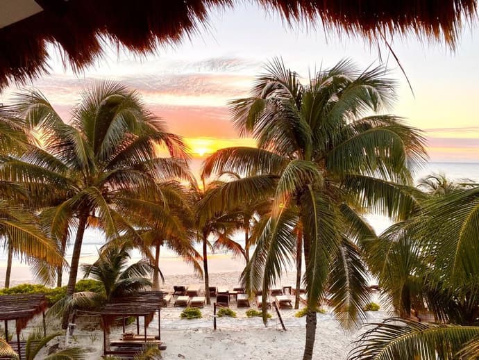 Nílu Isla Mujeres by Selina