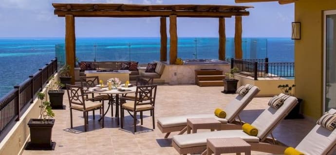 VILLA DEL PALMAR LUXURY RESIDENCES