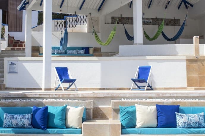 HOSTEL TECHOS AZULES