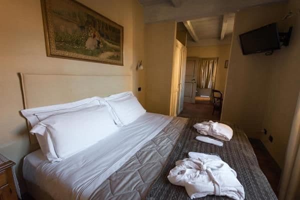 ANTICO BORGO MONCHIERO