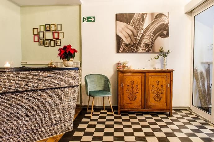 HOTEL SCHWARZER ADLER