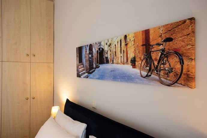 BLUE ARK ELEGANT ATHENS