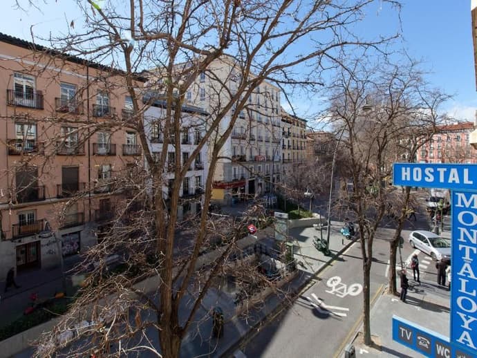 HOSTAL MONTALOYA