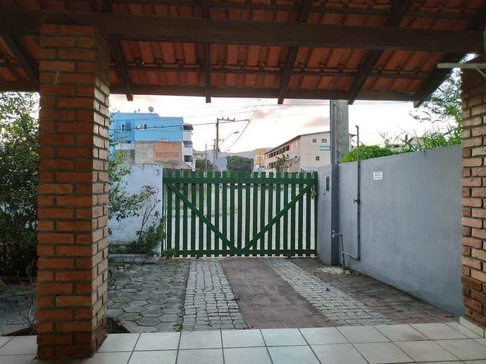 RESIDENCIAL PRAIA BOMBAS