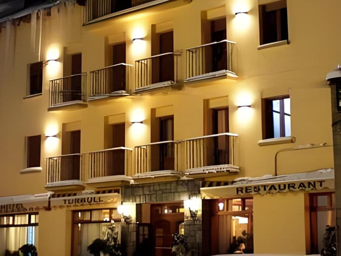 Hotel Turrull