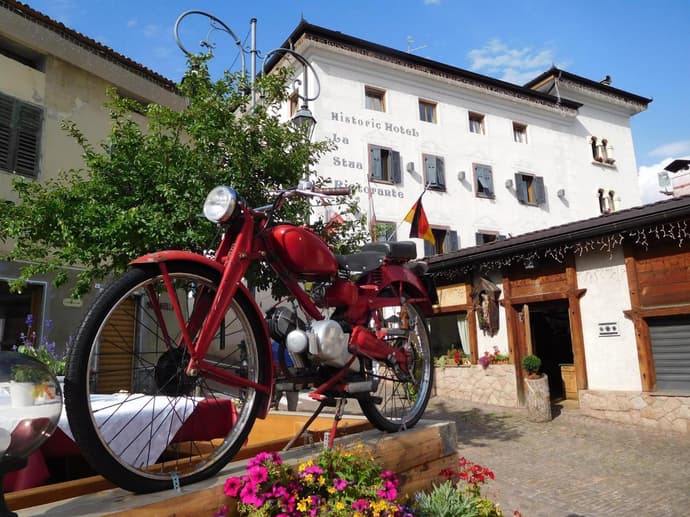 Historic Hotel Ristorante La Stua