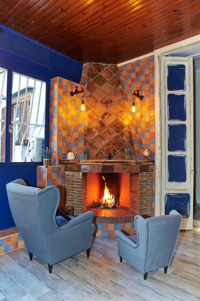 Artisti Sustinea Rooms, 