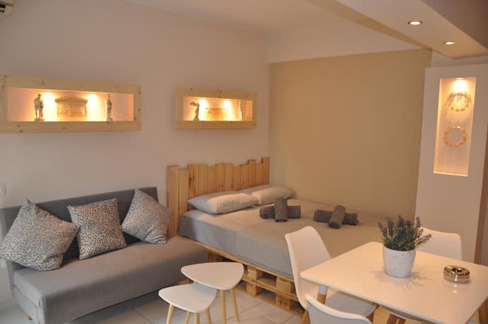 Frida's House in Old Town Thessaloniki