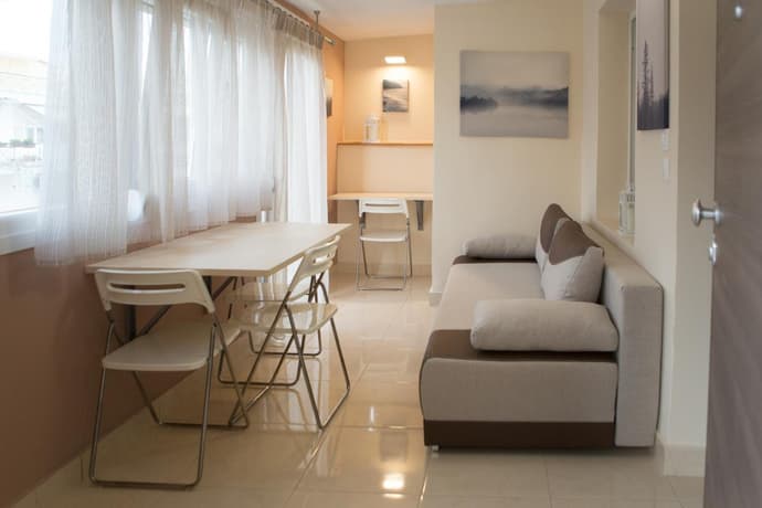 Kosmos Service Apartment Modern Spirit 1