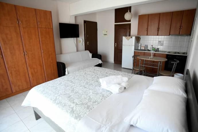 Papi's Free Parking Apartments 1 - Studio, 